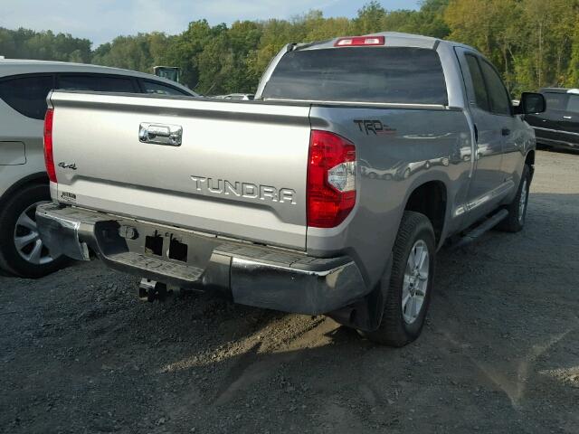 5TFUW5F11FX437454 - 2015 TOYOTA TUNDRA DOU SILVER photo 4