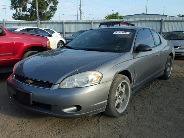 2G1WM15K569226461 - 2006 CHEVROLET MONTE CARL 灰色 照片 2