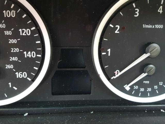 WBANF33546CS34787 - 2006 BMW 525 XI WHITE photo 8