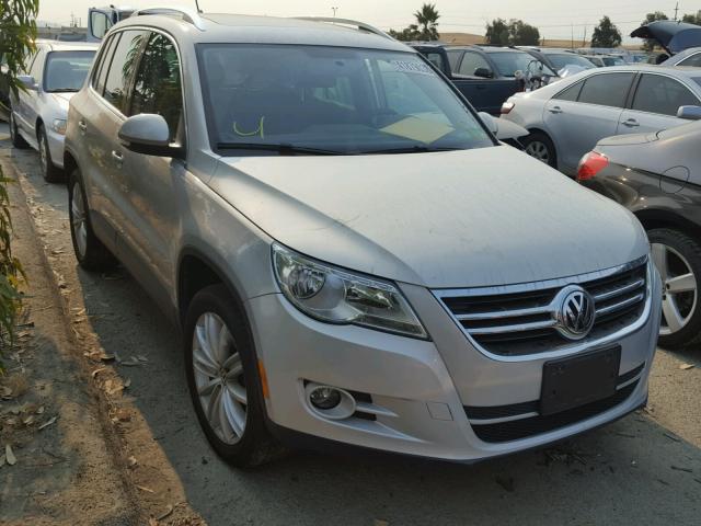 WVGAV7AX7BW557154 - 2011 VOLKSWAGEN TIGUAN S SILVER photo 1