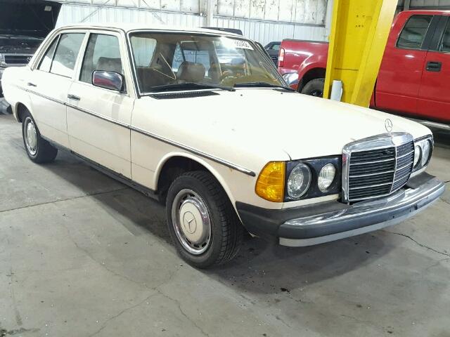 WDBAB23A8BB224654 - 1981 MERCEDES-BENZ 240 D CREAM photo 1