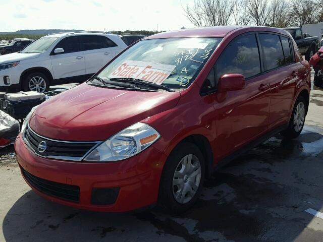 3N1BC1CP4AL436632 - 2010 NISSAN VERSA S RED photo 2