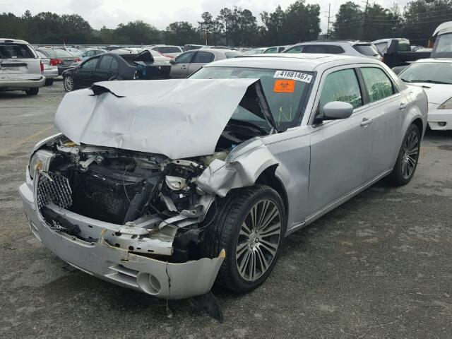 2C3CA2CV2AH262178 - 2010 CHRYSLER 300 S SILVER photo 2