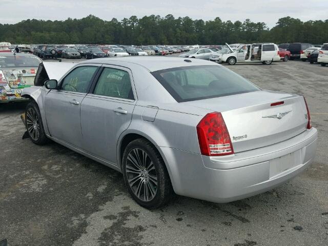 2C3CA2CV2AH262178 - 2010 CHRYSLER 300 S SILVER photo 3