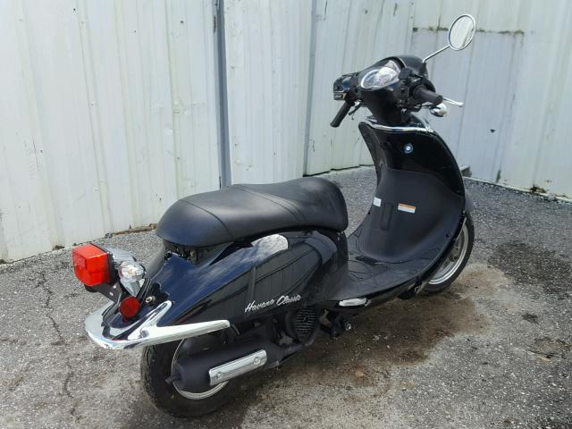 RFGBS1HE9HXAW0595 - 2017 SANY SCOOTER BLACK photo 4
