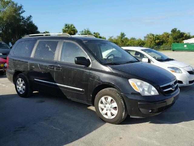 KNDMC233676038527 - 2007 HYUNDAI ENTOURAGE BLACK photo 1