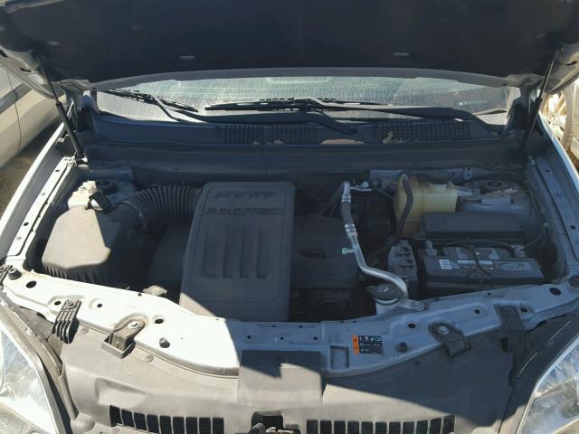 3GNAL2EK0DS572693 - 2013 CHEVROLET CAPTIVA LS 银色 照片 7