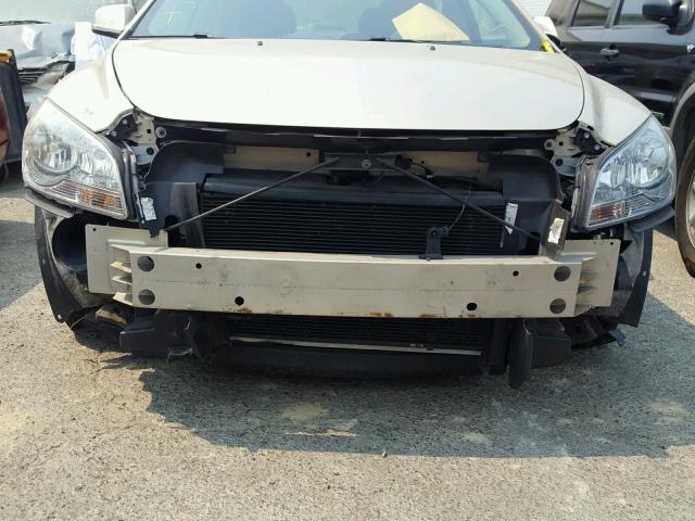 1G1ZC5E10BF113968 - 2011 CHEVROLET MALIBU 1LT ვერცხლისფერი ფოტო 9