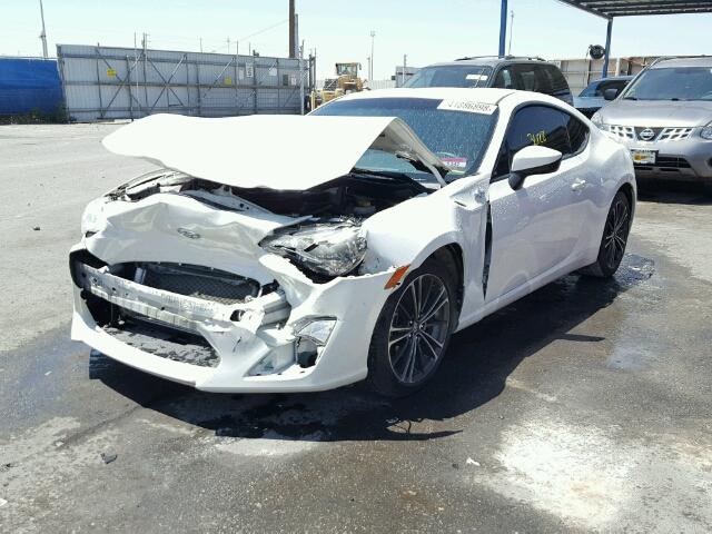 JF1ZNAA17E8700019 - 2014 TOYOTA SCION FR-S WHITE photo 2
