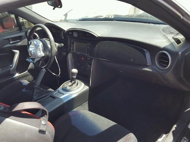 JF1ZNAA17E8700019 - 2014 TOYOTA SCION FR-S WHITE photo 9