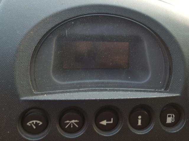 2G2WP552181116535 - 2008 PONTIAC GRAND PRIX SILVER photo 8