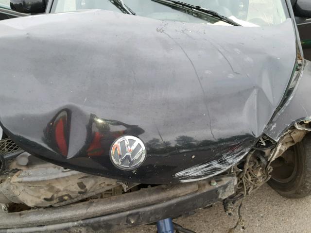 3VWCA21C6XM414533 - 1999 VOLKSWAGEN NEW BEETLE 黑色 照片 7