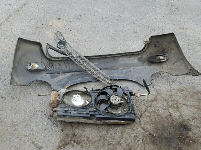 3VWCA21C6XM414533 - 1999 VOLKSWAGEN NEW BEETLE 黑色 照片 9