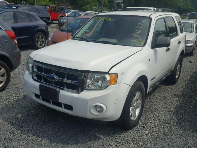 1FMCU59H68KA94677 - 2008 FORD ESCAPE HEV WHITE photo 2