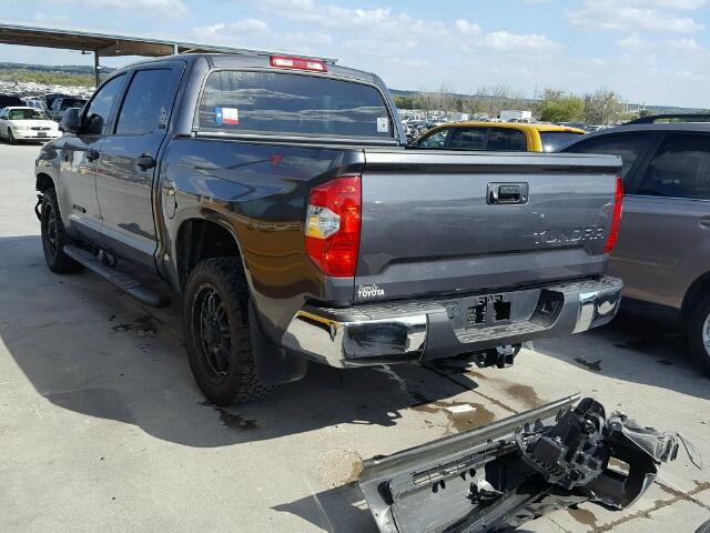 5TFEW5F12HX212368 - 2017 TOYOTA TUNDRA CRE GRAY photo 3