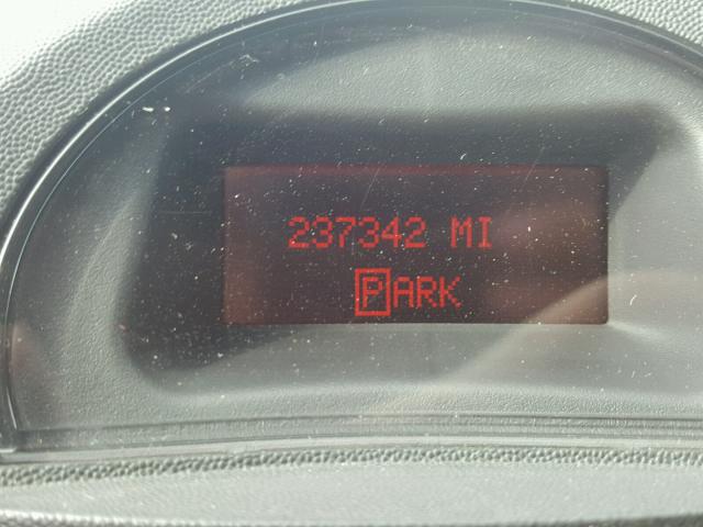 2G2WP522141320184 - 2004 PONTIAC GRAND PRIX SILVER photo 8