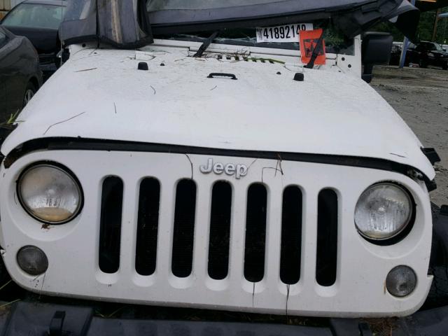 1C4AJWAG5EL145637 - 2014 JEEP WRANGLER S WHITE photo 7