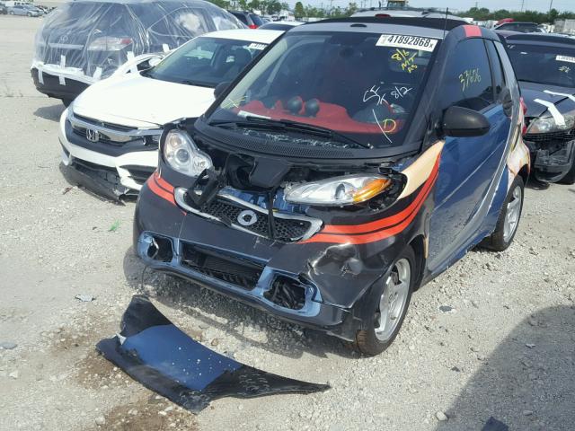 WMEEK3BA7DK640404 - 2013 SMART FORTWO PAS 黑色 照片 2