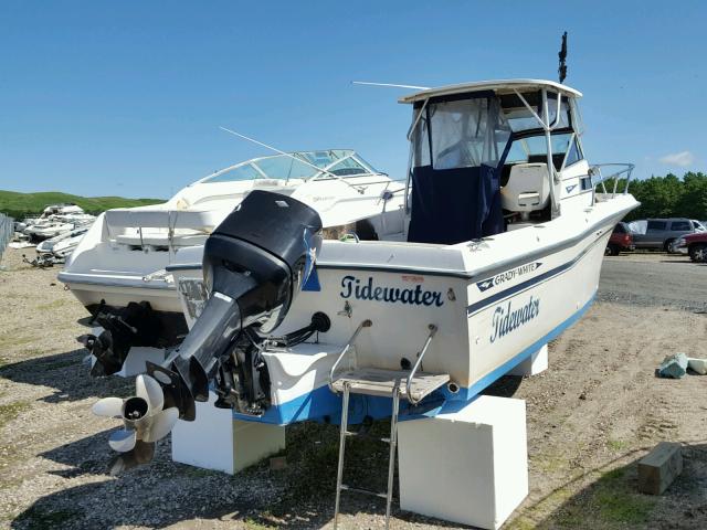 NTLCT303J586 - 1986 GRAD BOAT WHITE photo 4