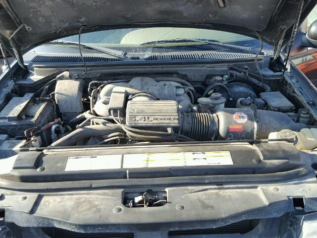 5LMPU28A0XLJ30387 - 1999 LINCOLN NAVIGATOR 黑色 照片 7