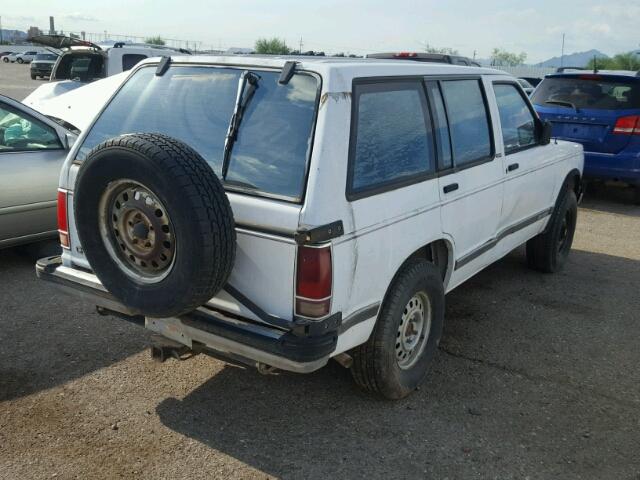 1GNDT13Z5M2255124 - 1991 CHEVROLET BLAZER S10 WHITE photo 4