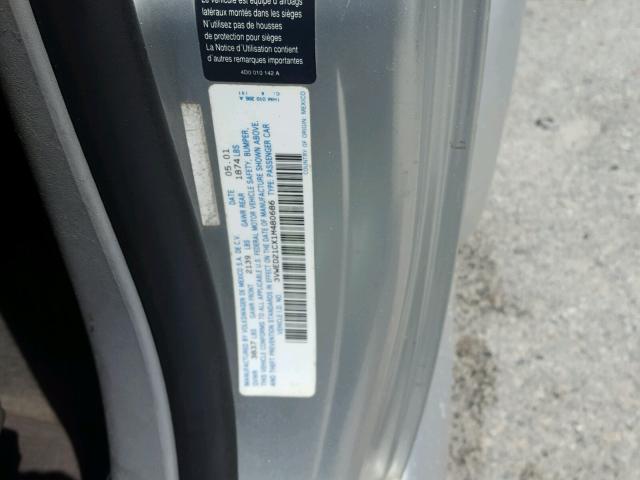 3VWED21CX1M480686 - 2001 VOLKSWAGEN NEW BEETLE 银色 照片 10