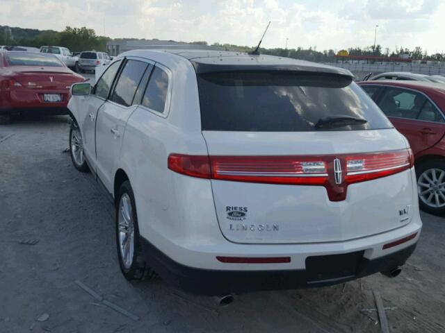 2LMHJ5AT7FBL04780 - 2015 LINCOLN MKT WHITE photo 3