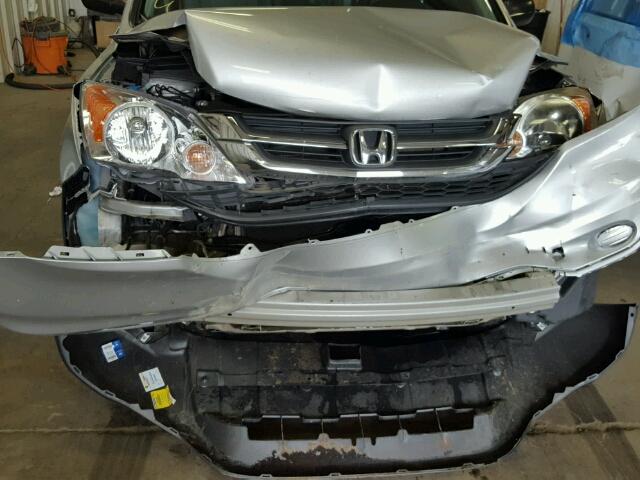 5J6RE4H47BL067178 - 2011 HONDA CR-V SE SILVER photo 7