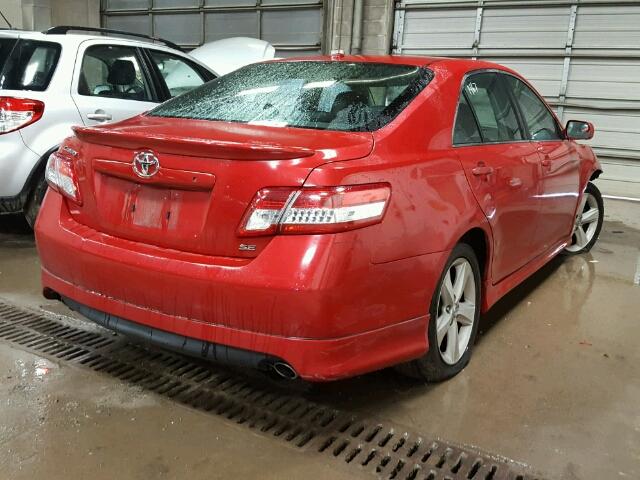 4T1BF3EK0BU772217 - 2011 TOYOTA CAMRY RED photo 4