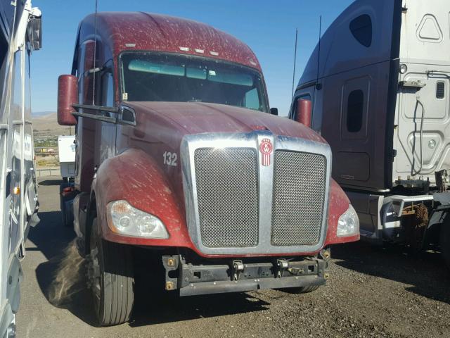 1XKYD49X0GJ116063 - 2016 KENWORTH CONSTRUCTI BURGUNDY photo 1