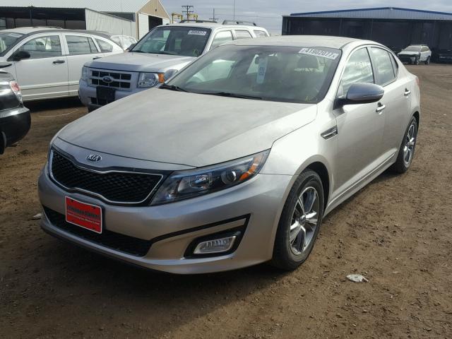 KNAGM4A78E5507287 - 2014 KIA OPTIMA LX GRAY photo 2