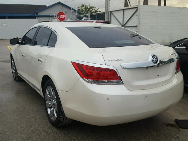 1G4GC5ED7BF286682 - 2011 BUICK LACROSSE CREAM photo 3