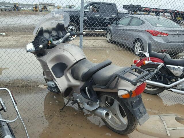 WB10418A31ZC70151 - 2001 BMW R1100 SILVER photo 3