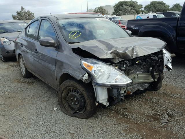 3N1CN7AP5GL863623 - 2016 NISSAN VERSA GRAY photo 1