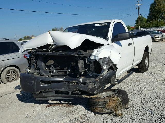 3C6LR4AT4FG500757 - 2015 RAM 2500 WHITE photo 2