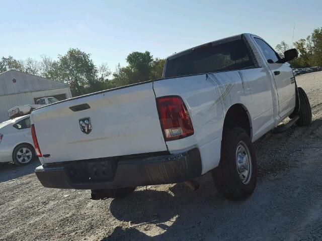 3C6LR4AT4FG500757 - 2015 RAM 2500 WHITE photo 4