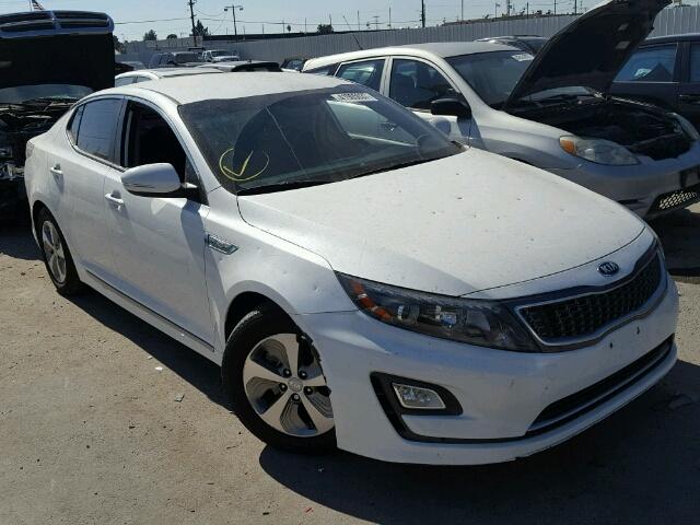 KNAGM4AD9F5087062 - 2015 KIA OPTIMA HYB WHITE photo 1