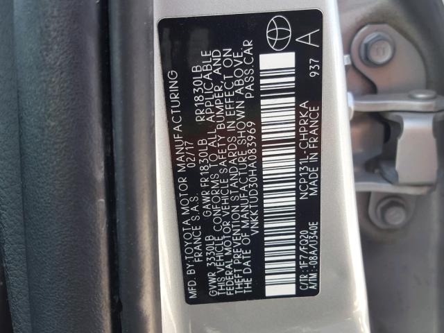 VNKKTUD30HA083969 - 2017 TOYOTA YARIS L SILVER photo 10