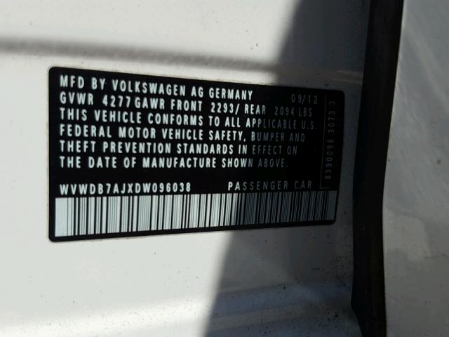 WVWDB7AJXDW096038 - 2013 VOLKSWAGEN GOLF WHITE photo 10