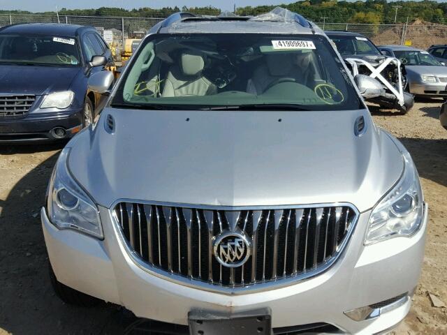 5GAKVCKD1HJ339868 - 2017 BUICK ENCLAVE SILVER photo 7