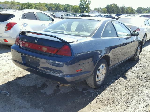 1HGCG3272YA017099 - 2000 HONDA ACCORD BLUE photo 4