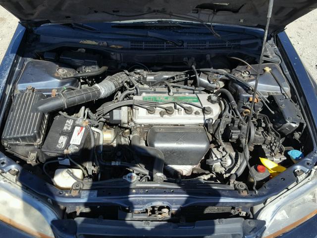 1HGCG3272YA017099 - 2000 HONDA ACCORD BLUE photo 7