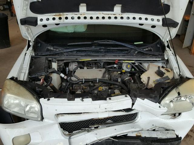 1GNDV03L65D284671 - 2005 CHEVROLET UPLANDER WHITE photo 7