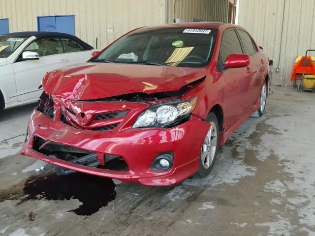 5YFBU4EE0DP164451 - 2013 TOYOTA COROLLA BA RED photo 2