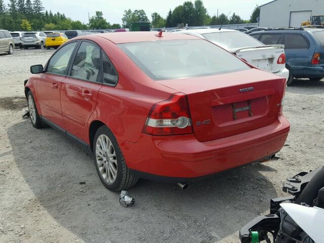 YV1MS682852051191 - 2005 VOLVO S40 T5 RED photo 3