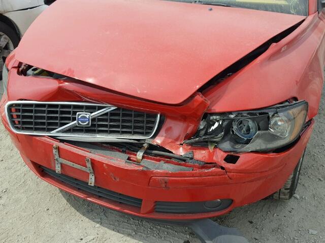 YV1MS682852051191 - 2005 VOLVO S40 T5 RED photo 9