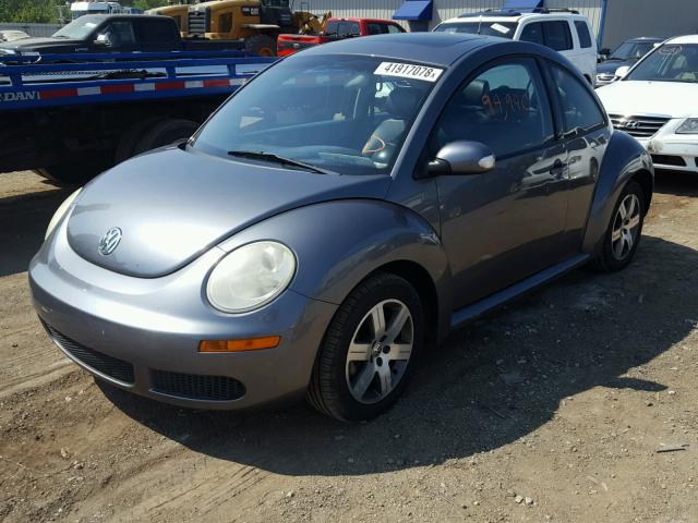 3VWRW31C66M421305 - 2006 VOLKSWAGEN NEW BEETLE Boz foto 2