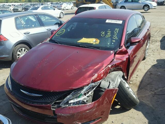 1C3CCCDG9FN530528 - 2015 CHRYSLER 200 S RED photo 2