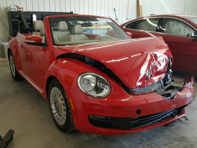 3VW517AT8FM820320 - 2015 VOLKSWAGEN BEETLE 1.8 RED photo 1