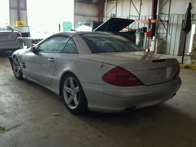 WDBSK75F34F084650 - 2004 MERCEDES-BENZ SL 500 SILVER photo 3